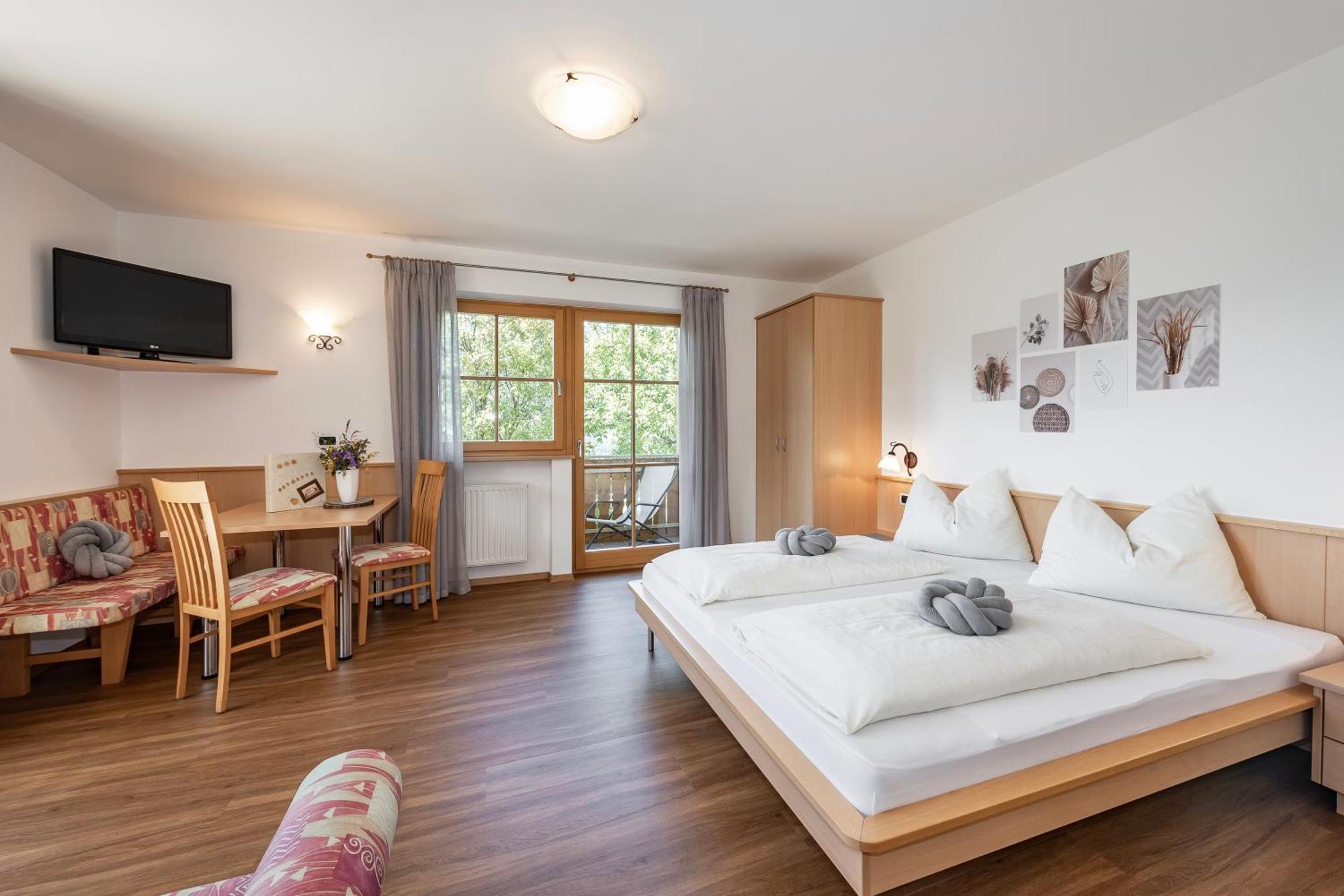 Trinnerhof- Hof Chalets Und Obsthof Mit Zimmer Natz-Schabs Zewnętrze zdjęcie