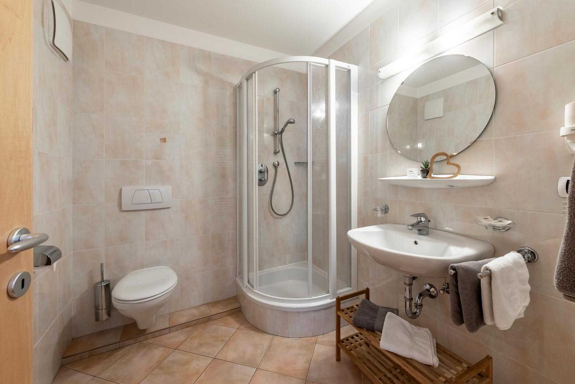 Trinnerhof- Hof Chalets Und Obsthof Mit Zimmer Natz-Schabs Zewnętrze zdjęcie